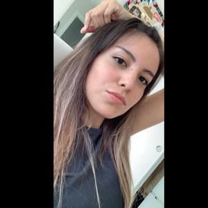 Meet your Posher, Selene